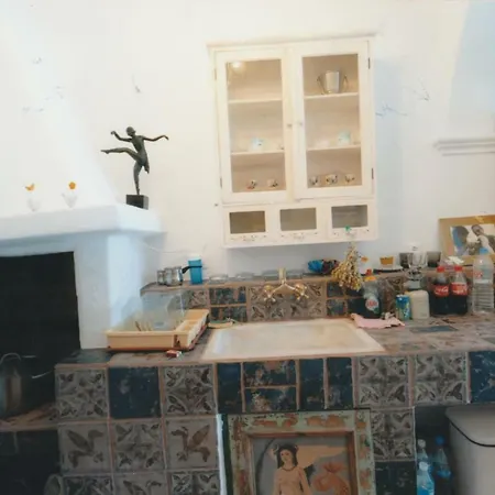 Rena's In Naxos